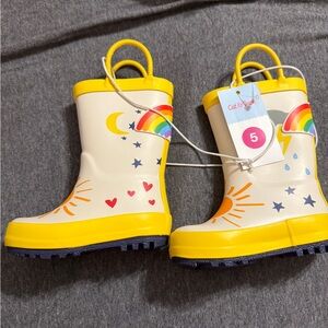 Cat & Jack Cream and Yellow Kids' Rain Boots with Rainbow Motif
